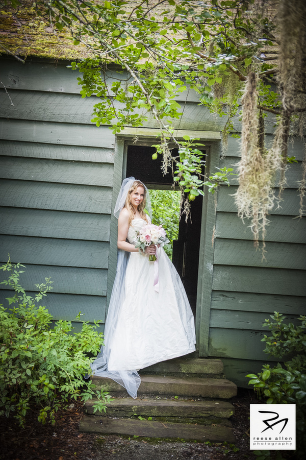 Magnolia Gardens Plantation wedding by Best Charleston photographer Reese Allen-2.jpg